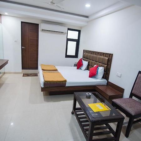 Hotel Crown Palace Bhopal Ngoại thất bức ảnh